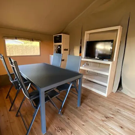 Minicamping De Lindenhoeve - Safaritent Konijntje Chalet *