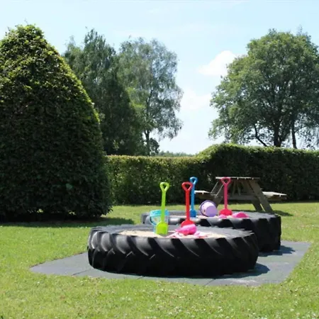 Minicamping De Lindenhoeve - Safaritent Konijntje Dağ evi *